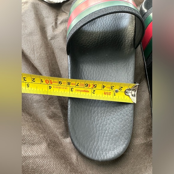 Gucci Pursuit Slides - Picture 4 of 12